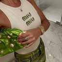 MIU MIU GRÜNES TANKTOP MIT BUCHSTABEN