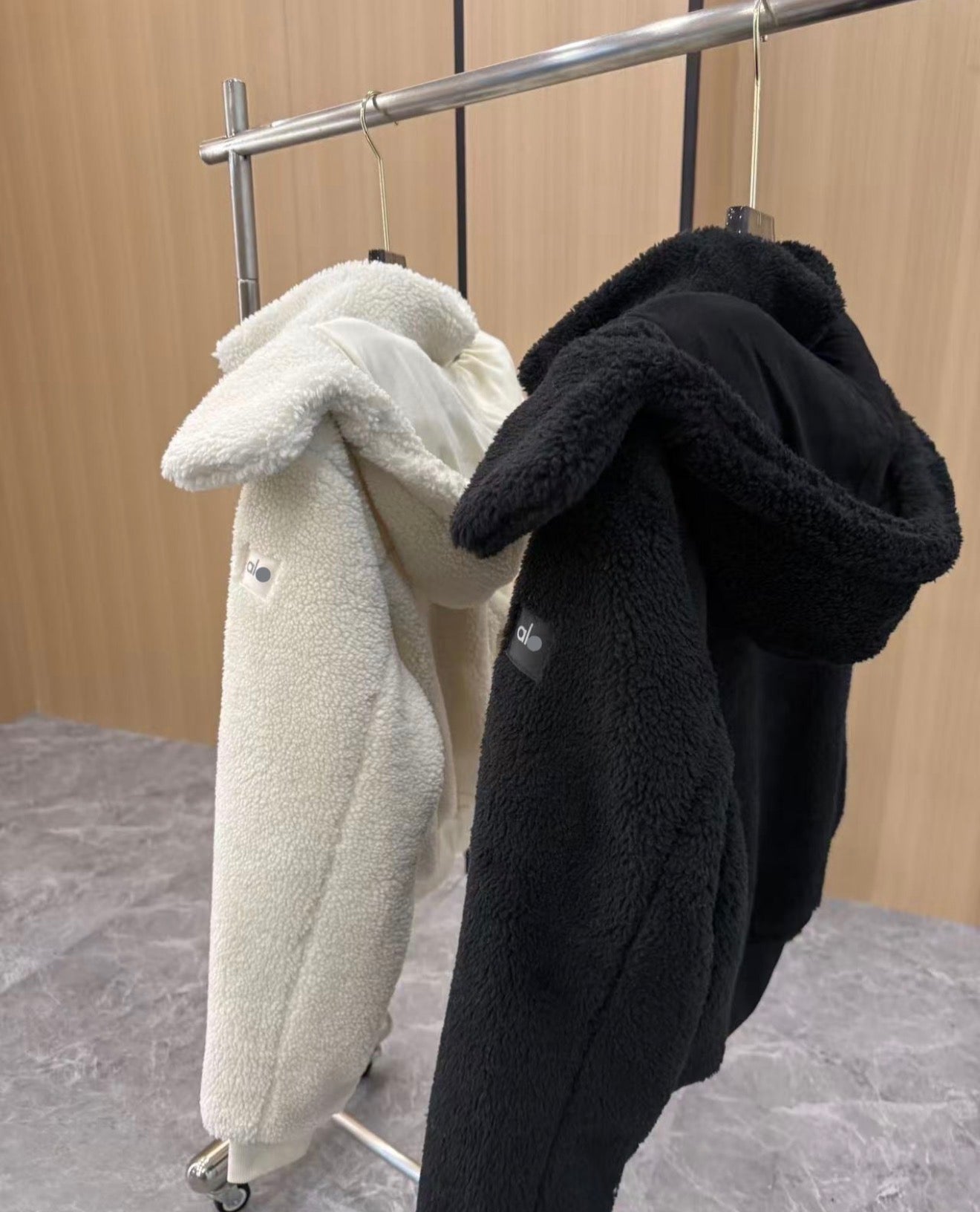 ALO TEDDY JACKET