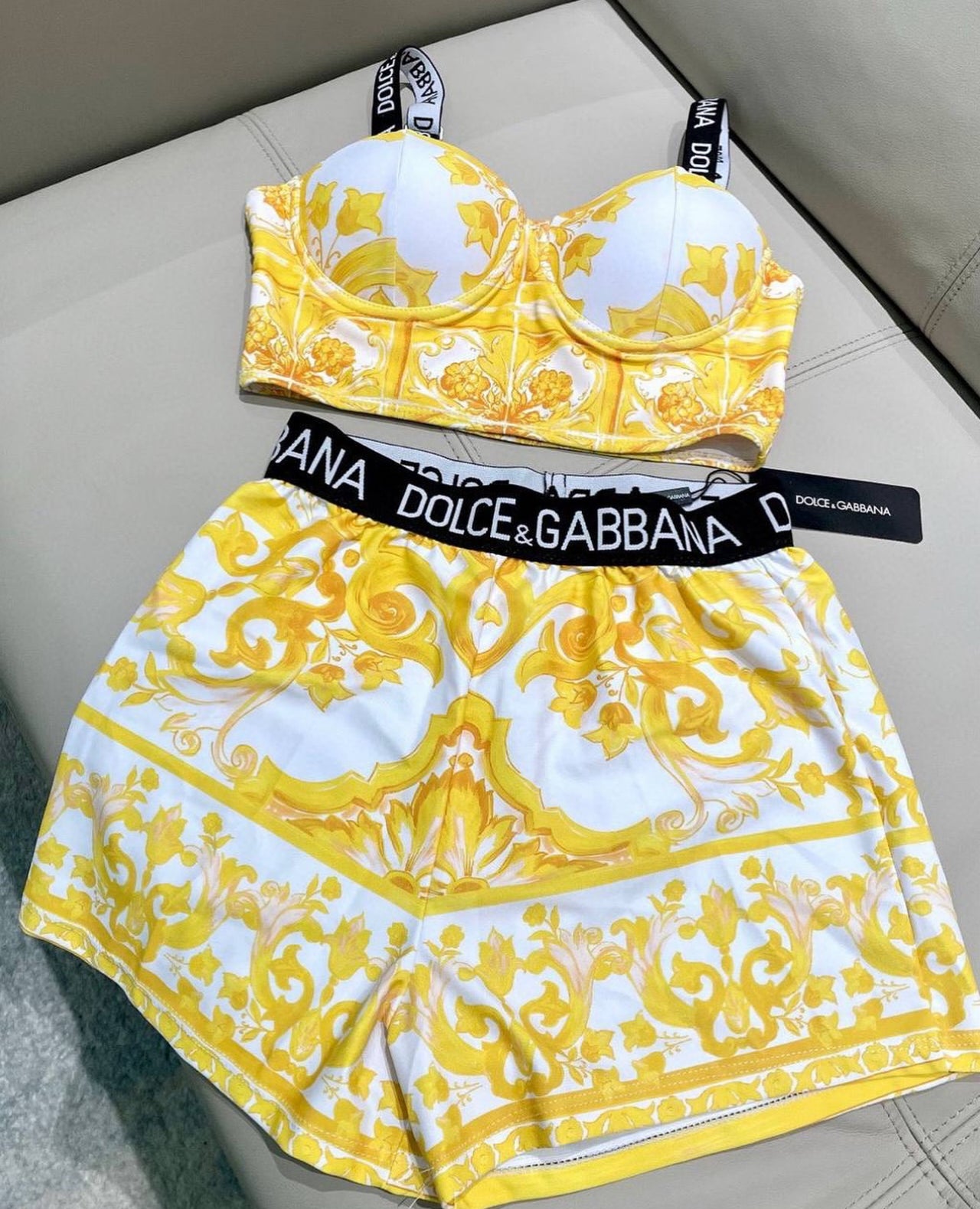 D & G summer set