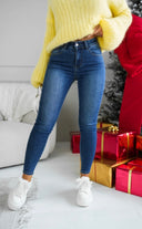 Jeans Selina – Classic Skinny Denim