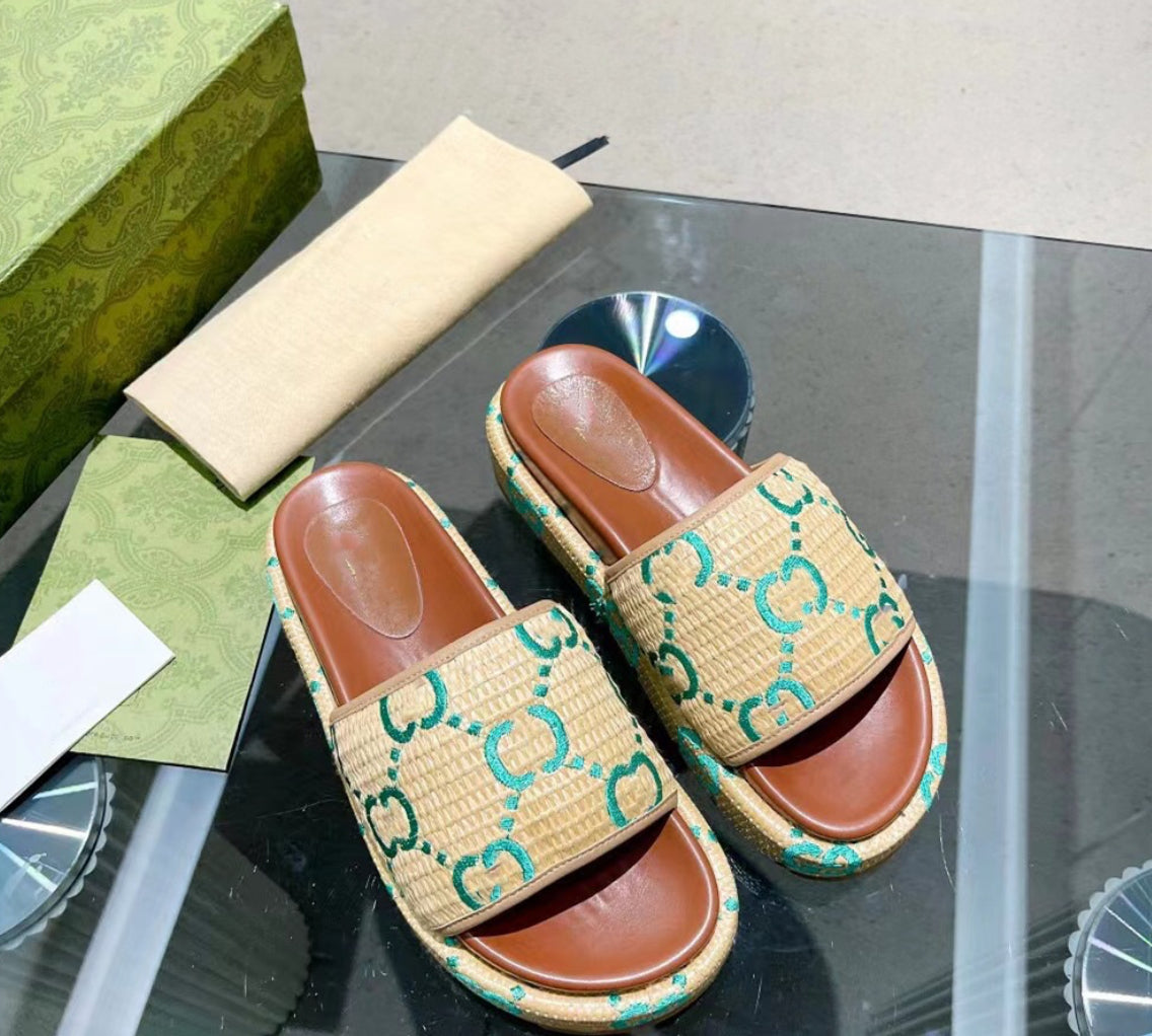 GG SANDALS PASTEL