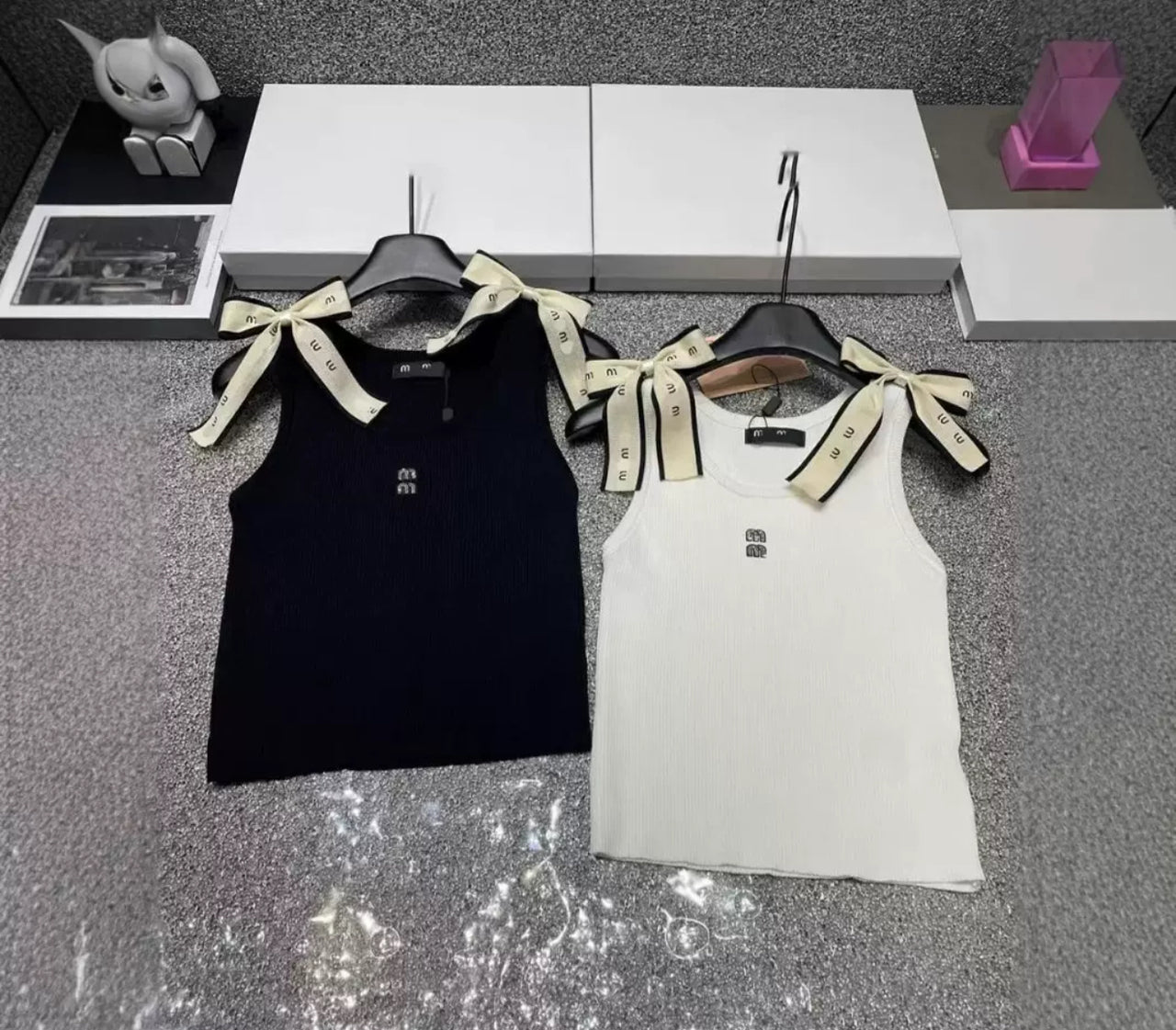 MIU MIU TOP BOWS