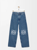 Knee pattern jeans